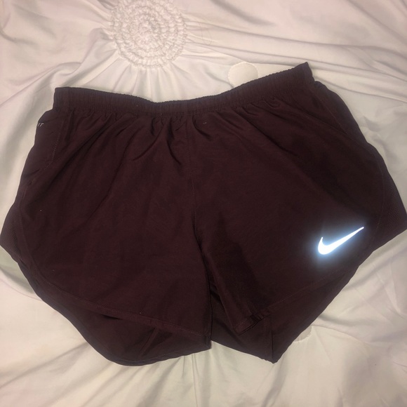 Nike | Shorts | Maroon Nike Running 